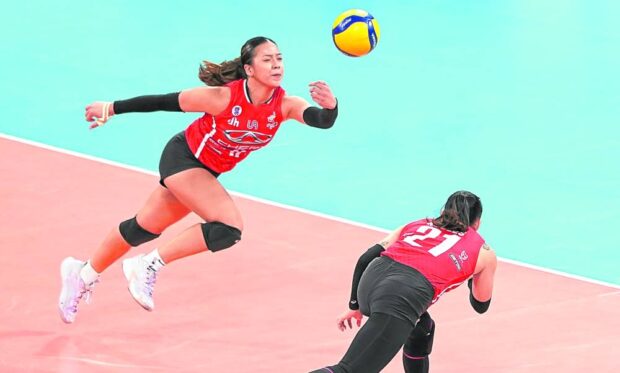 Eya Laure (left, photo above) chases down every ball in the stretch and comes up big for Chery Tiggo, finishing with 26 points, including the game-winning ace. —AUGUST DELA CRUZ