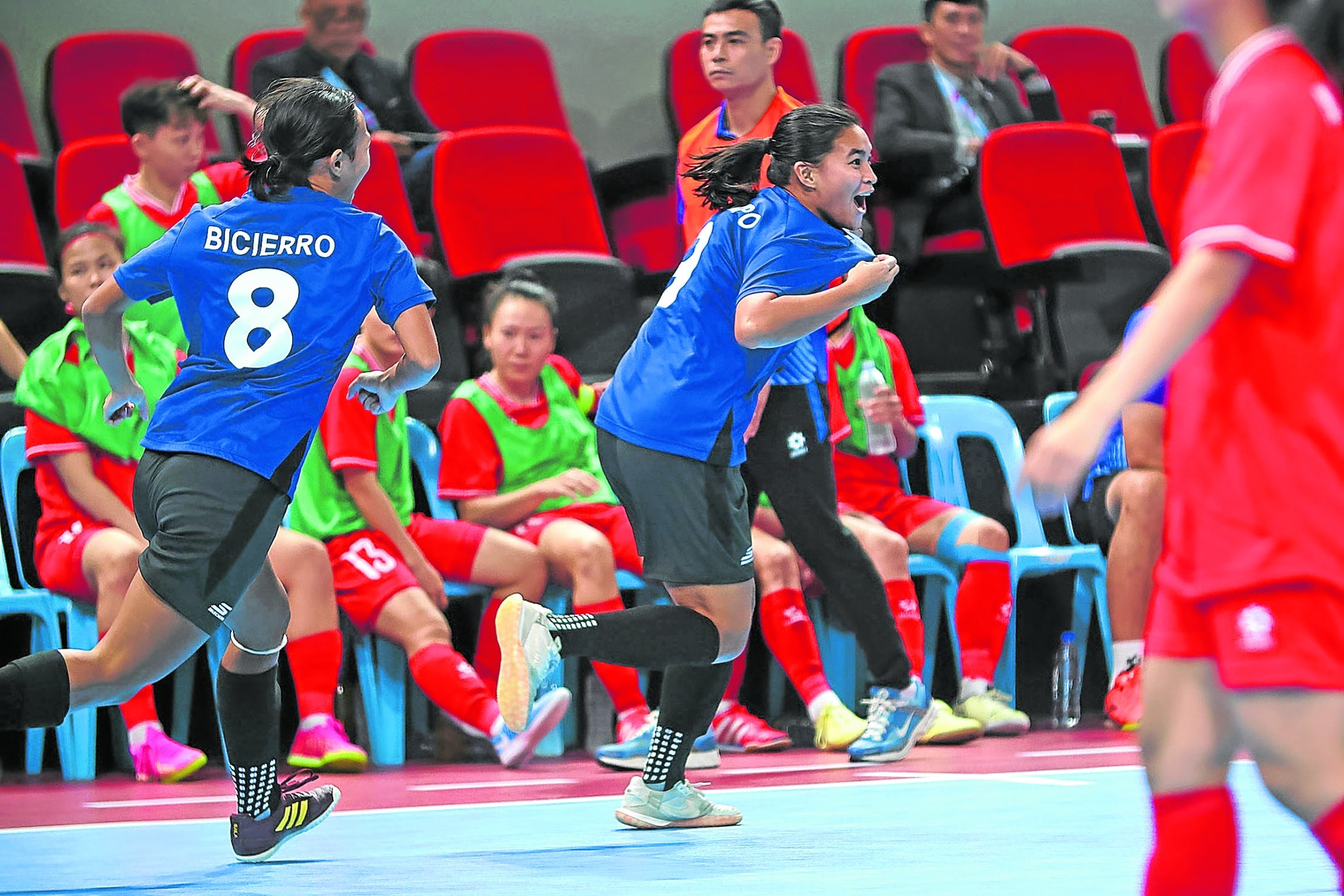 Shai del Campo celebrates the Philippines’ only goal against Vietnam. 