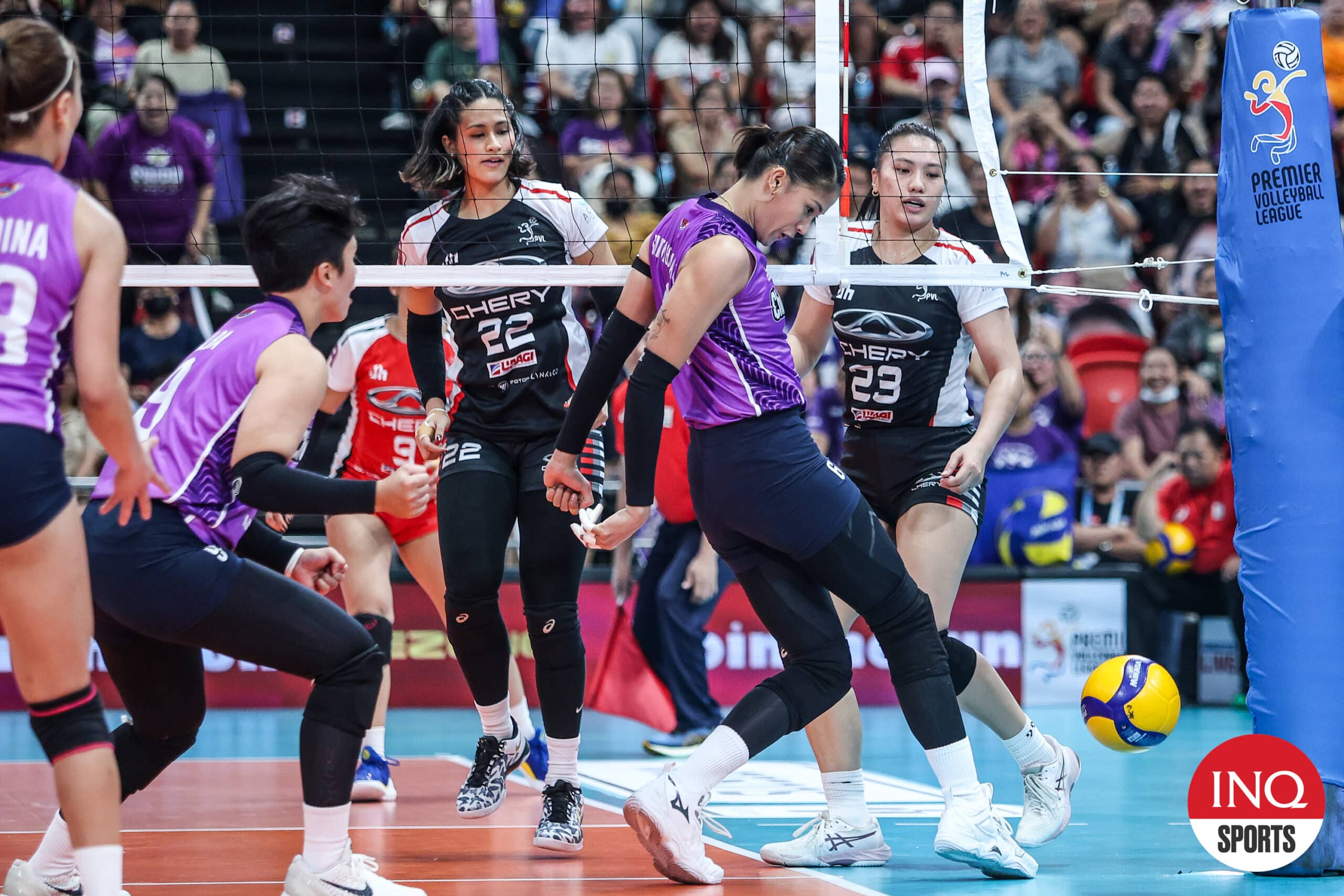 Choco Mucho Flying Titans' Dindin Santiago-Manabat during the PVL All-Filipino Conference qualifying round game